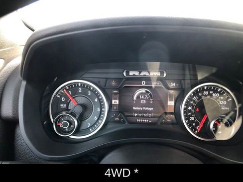 Used 2022 RAM 1500 Big Horn image 16