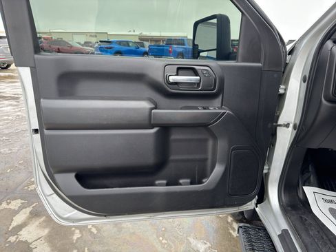 Used 2020 Chevrolet Silverado 3500 W/T w/ WT Convenience Package image 9