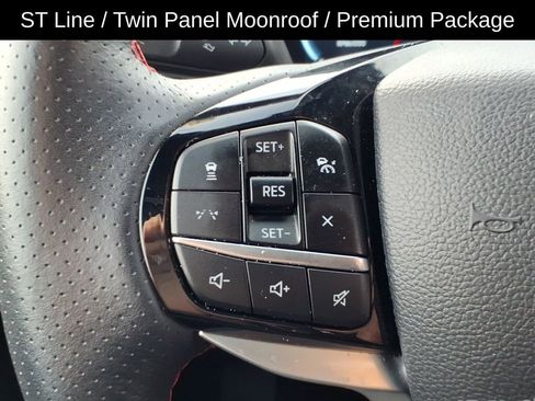Used 2025 Ford Explorer ST-Line w/ Premium Package image 23