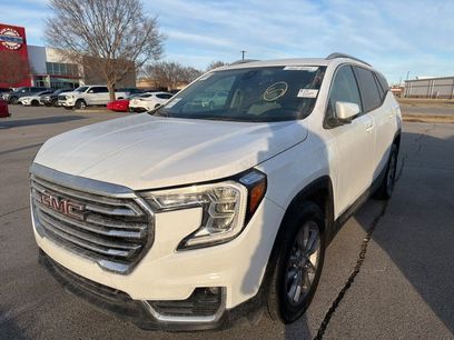 Used 2024 GMC Terrain SLT