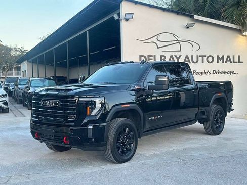 Used 2024 GMC Sierra 2500 AT4 w/ AT4 Premium Plus Package AWD/4WD image 1