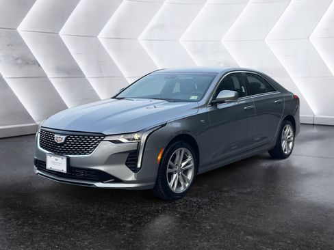 New 2026 Cadillac CT4 Luxury image 2