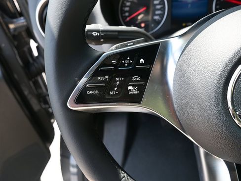 Used 2025 Mercedes-Benz Sprinter 2500 image 10