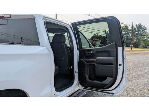 Used 2020 Chevrolet Silverado 1500 LT Trail Boss image 12