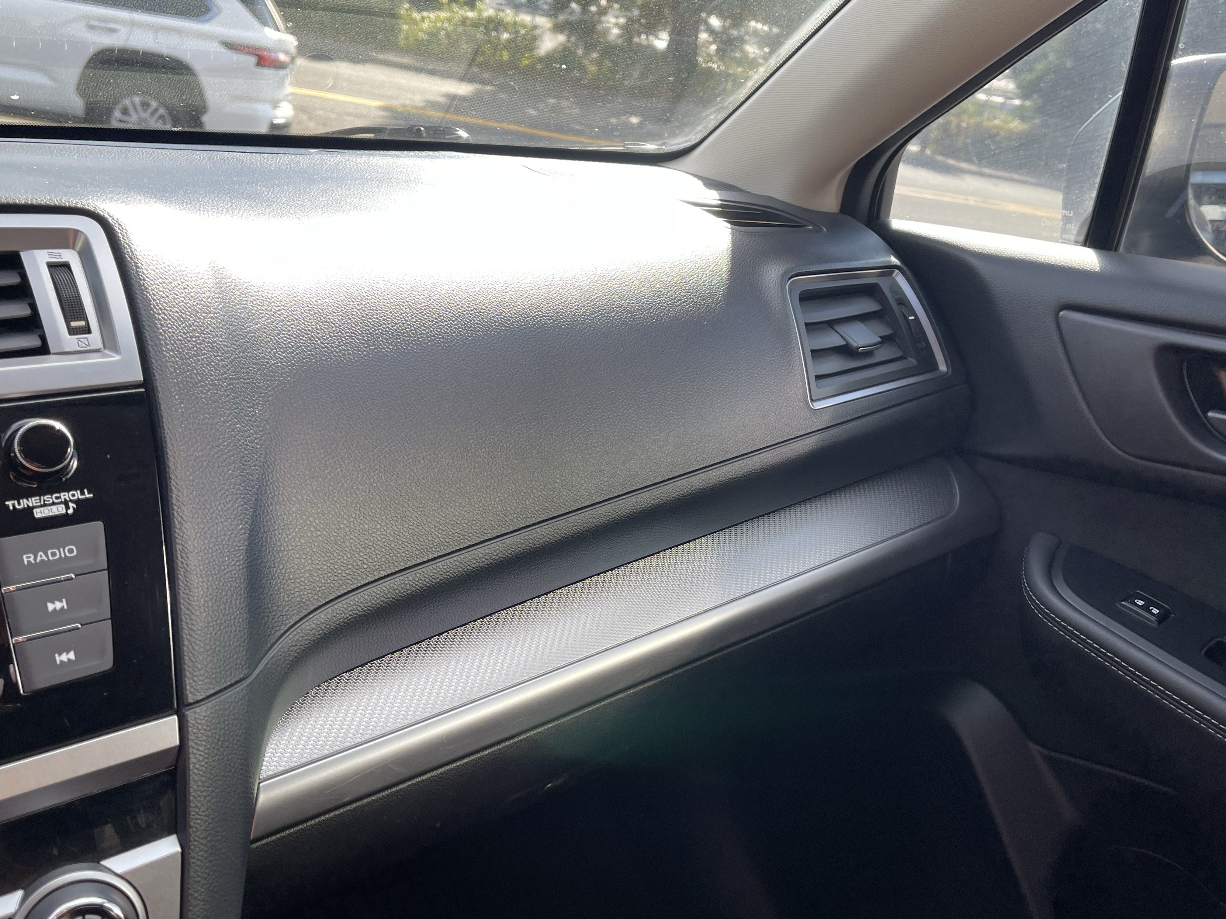 Used 2019 Subaru Outback 2.5i AWD/4WD image 22