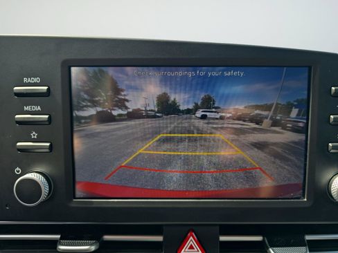 Certified 2023 Hyundai Elantra SEL FWD image 15