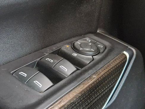 Used 2020 Chevrolet Silverado 1500 LT w/ Texas Edition RWD image 16