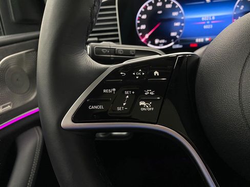 Certified 2026 Mercedes-Benz GLE 450 4MATIC image 17