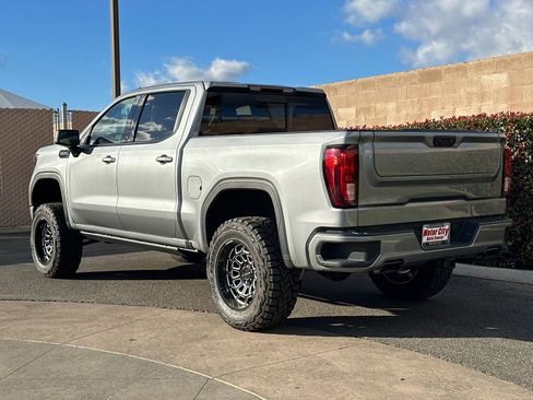 New 2025 GMC Sierra 1500 Elevation w/ Preferred Package AWD/4WD image 6