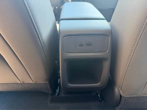 New 2026 Chevrolet Trax RS w/ Sunroof Package FWD image 26