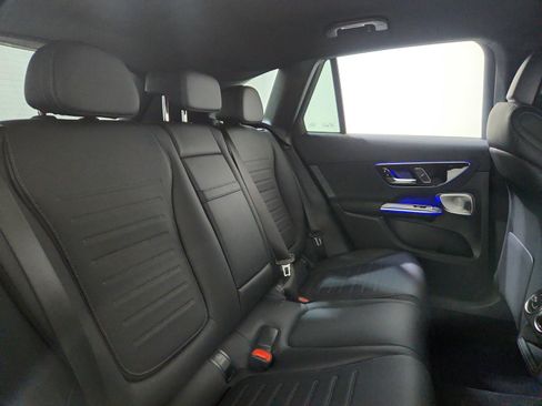 New 2026 Mercedes-Benz GLC 300 4MATIC image 11