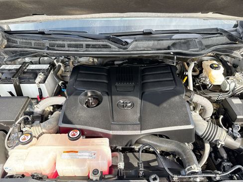 Used 2022 Toyota Tundra SR5 image 18