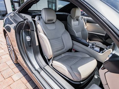 Used 2013 Mercedes-Benz SL 550 image 35
