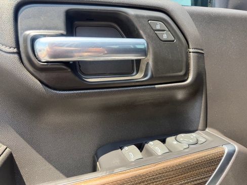 Used 2020 Chevrolet Silverado 1500 LT Trail Boss w/ Bed Protection Package AWD/4WD image 26