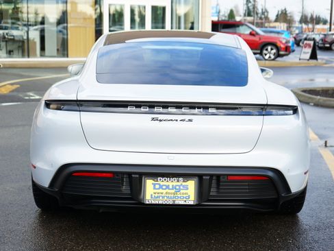 Used 2021 Porsche Taycan 4S image 4
