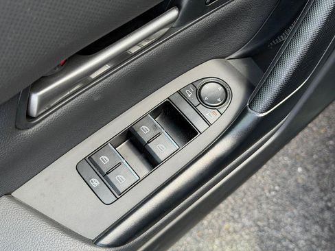 Used 2025 MAZDA CX-50 AWD 2.5 S w/ Cargo Package image 15