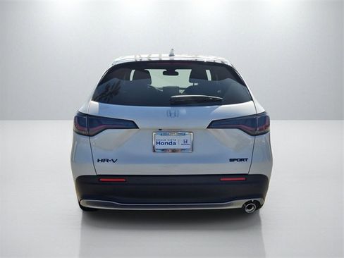 New 2026 Honda HR-V Sport image 5