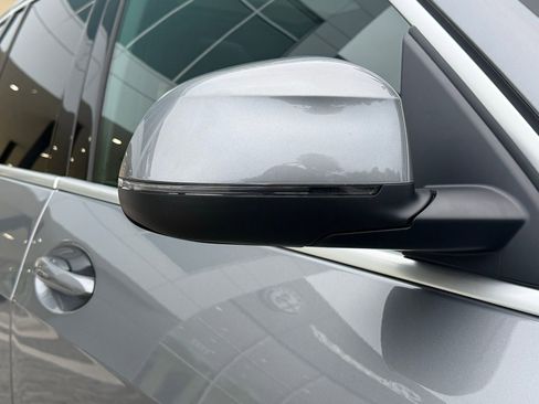 Used 2024 BMW X5 xDrive40i w/ M Sport Package image 20