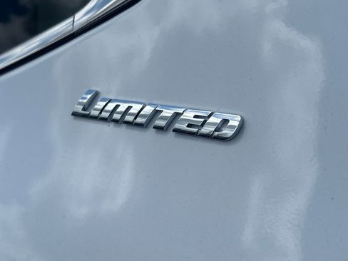 New 2026 Toyota Tundra Limited AWD/4WD image 34