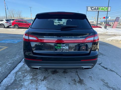 Used 2016 Lincoln MKX Reserve w/ Climate Package image 11