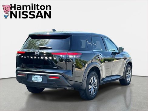 Certified 2025 Nissan Pathfinder S AWD/4WD image 2