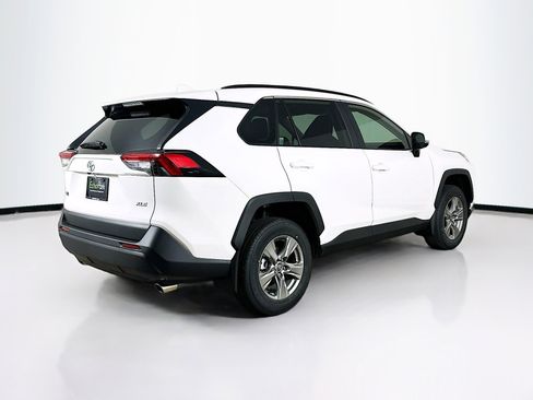 Used 2025 Toyota RAV4 XLE w/ Convenience Package image 9