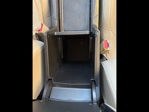 Used 2017 Honda CR-V EX-L image 13