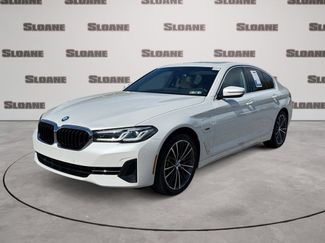Used 2023 BMW 530e xDrive w/ Premium Package AWD/4WD video 1