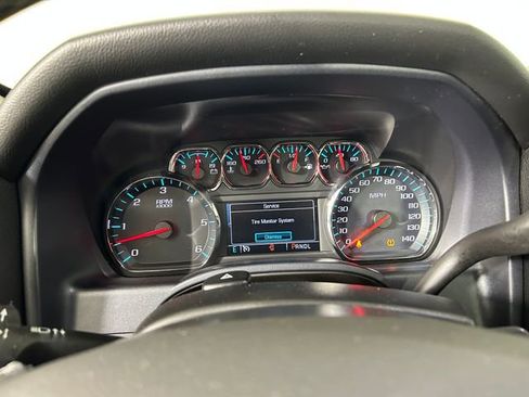 Used 2018 Chevrolet Silverado 1500 LT w/ All Star Edition image 18