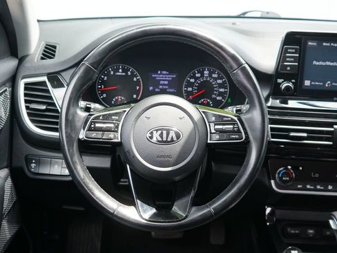 Used 2021 Kia Seltos EX AWD/4WD image 13