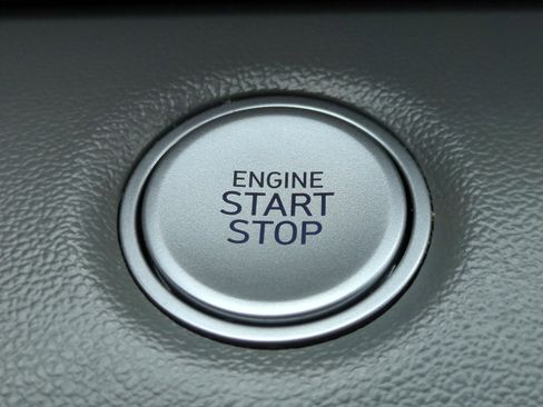 Certified 2023 Hyundai Elantra SEL FWD image 23