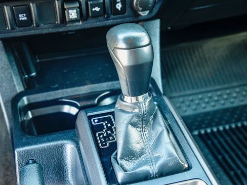 Certified 2023 Toyota Tacoma TRD Off-Road w/ Black Out Package (TMS) image 28