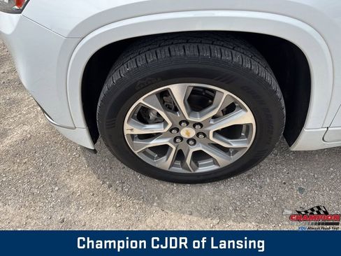 Used 2021 Chevrolet Traverse Premier w/ LPO, Cargo Package image 30