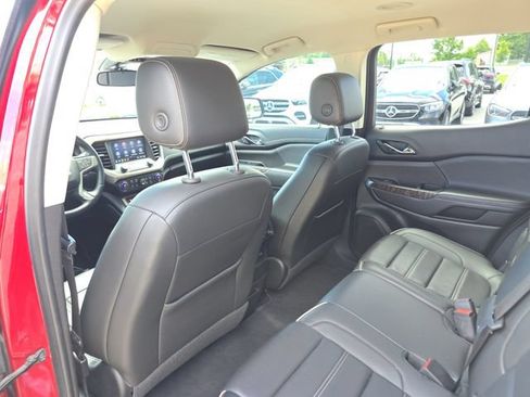 Used 2023 GMC Acadia Denali FWD image 16