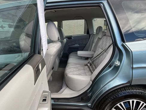 Used 2010 Subaru Forester 2.5X image 19