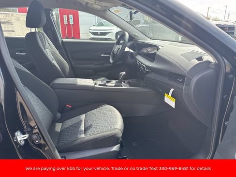 New 2026 Nissan Sentra SV w/ Floor Mat Package FWD image 22