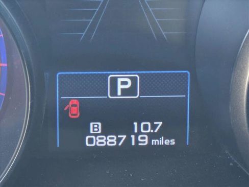 Used 2019 Subaru Outback 2.5i Limited AWD/4WD image 11