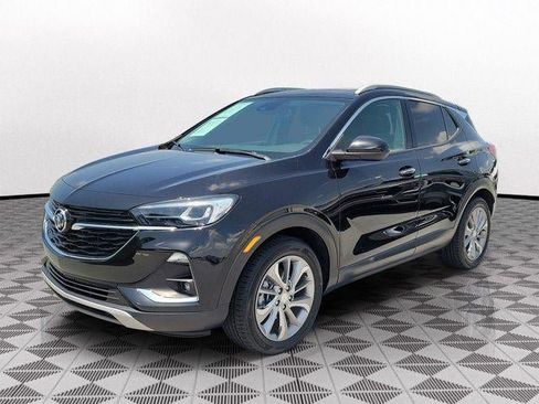 Used 2023 Buick Encore GX Essence w/ Experience Buick Package FWD image 3