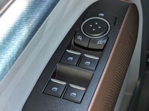 Certified 2023 Ford Maverick Lariat w/ Lariat Luxury Package FWD image 24