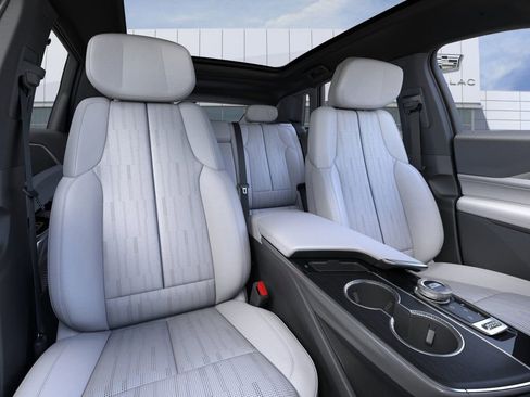 New 2025 Cadillac Lyriq Sport image 17