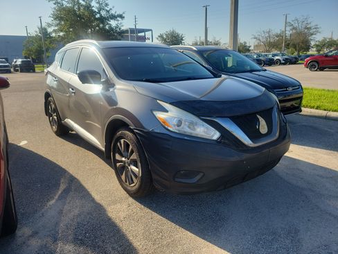 Used 2016 Nissan Murano SL w/ SL Technology Package FWD image 2