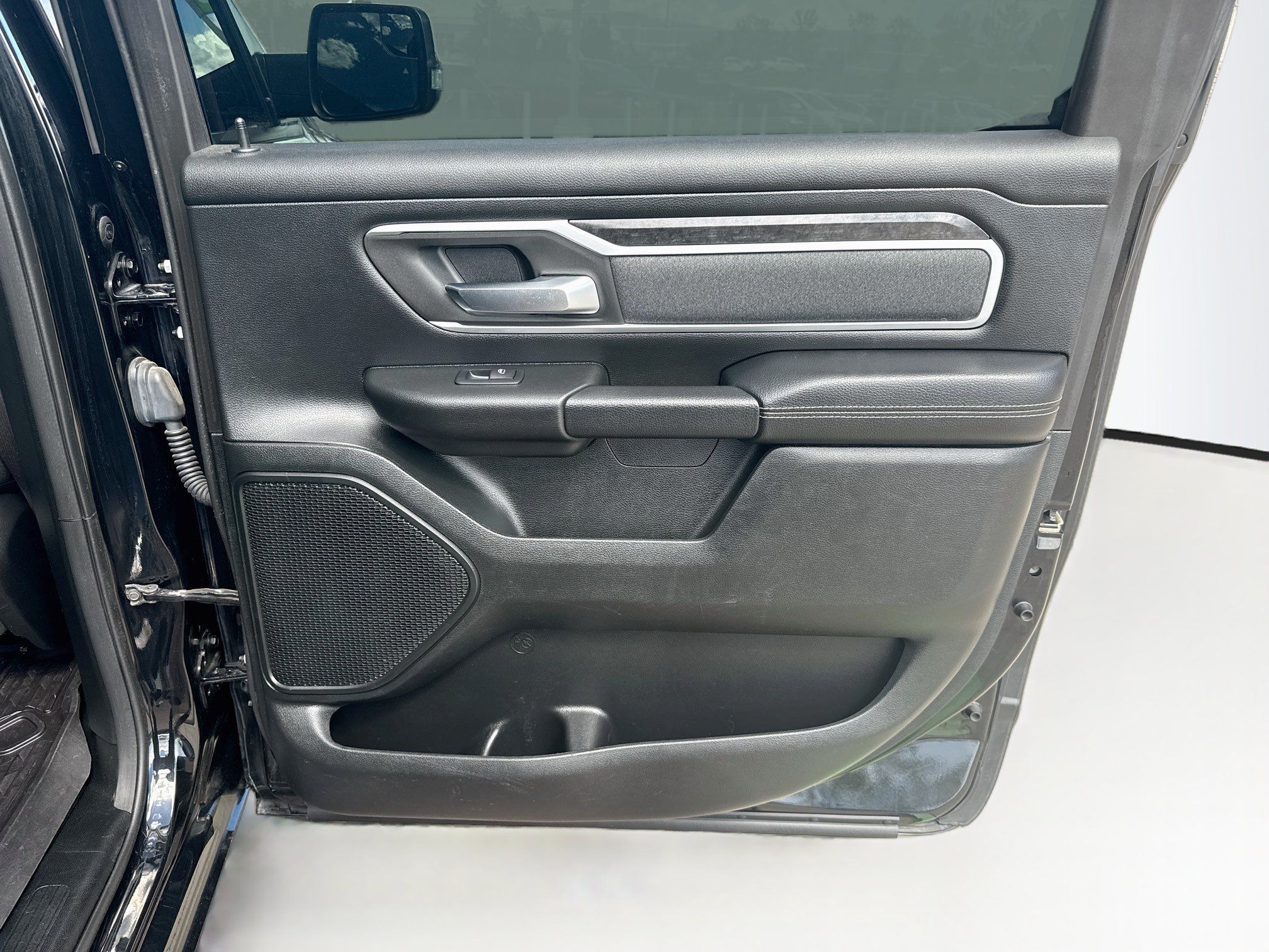 Used 2020 RAM 1500 Big Horn AWD/4WD image 30