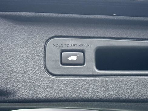 Certified 2023 Honda Pilot TrailSport image 13