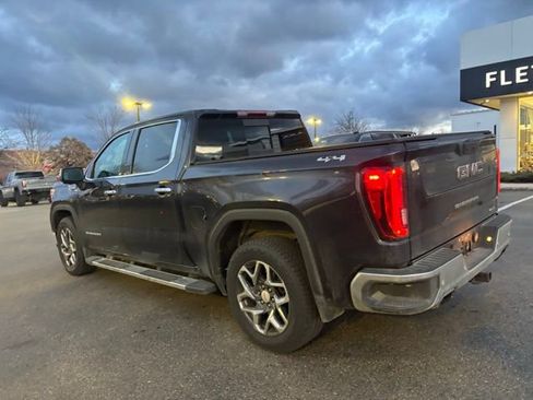 Used 2022 GMC Sierra 1500 SLT w/ SLT Premium Plus Package image 8