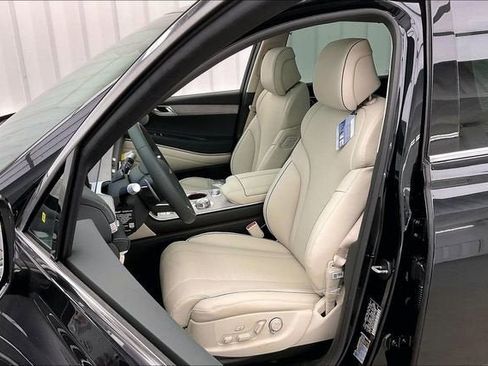 New 2026 Genesis GV80 2.5T Prestige AWD/4WD image 32