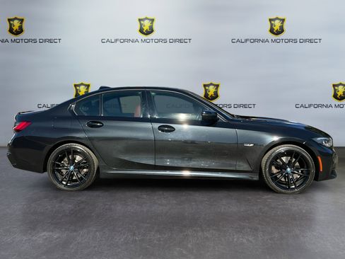 Used 2022 BMW 330e w/ M Sport Package image 4