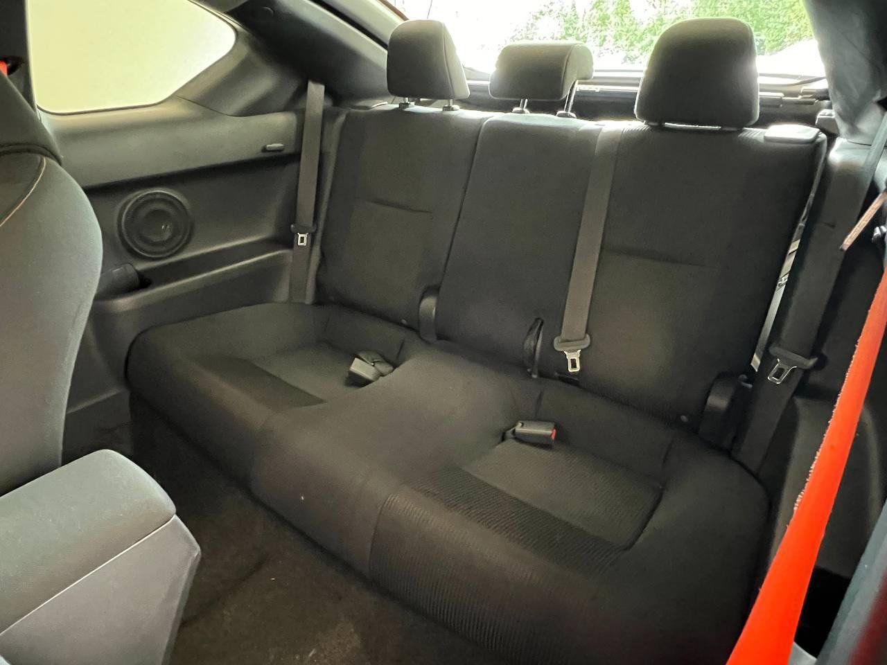Used 2015 Scion tC FWD image 9