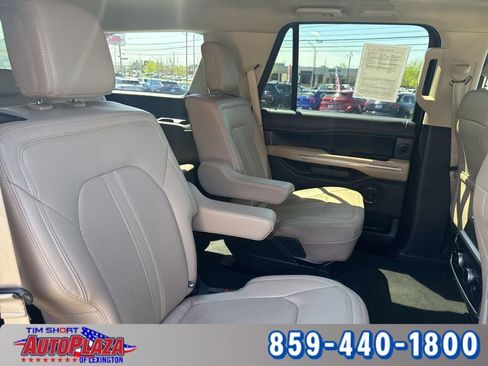 Used 2023 Ford Expedition Limited AWD/4WD image 29