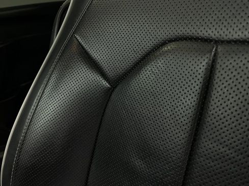 Used 2021 Chrysler Pacifica Limited w/ Premium & Safety Sphere Group image 17