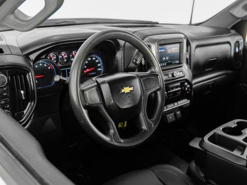 Used 2020 Chevrolet Silverado 1500 W/T w/ Trailering Package AWD/4WD image 13
